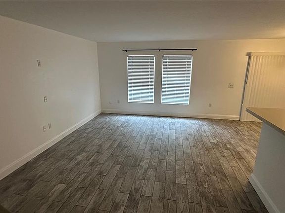 3rd image of 2437 Hassonite St