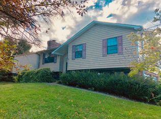 3913 Davis Ford Rd, Maryville, TN 37804