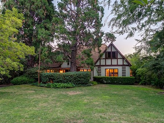 5th image of 1274 E Mendocino St