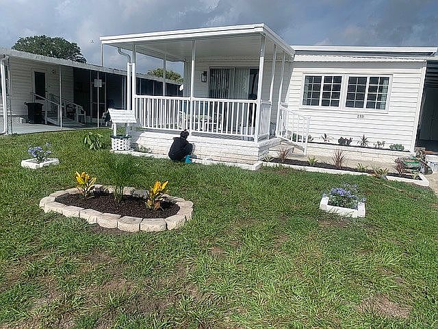 1st image of 2331 Baron Dr