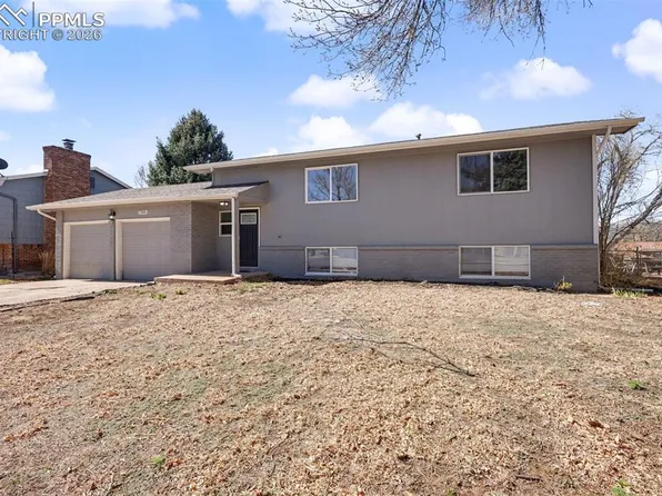 7315 Colonial Ct, Fountain, CO 80817