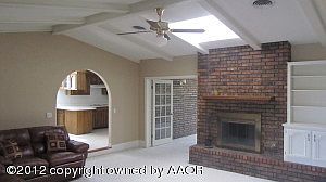 3rd image of 7410 Elmhurst Dr