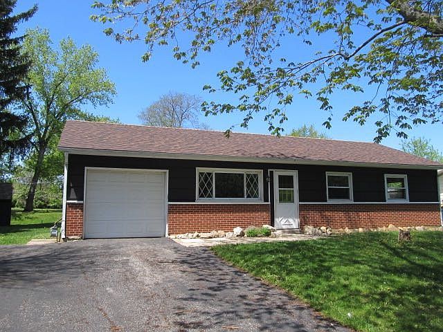 1st image of 25246 W Carson Dr
