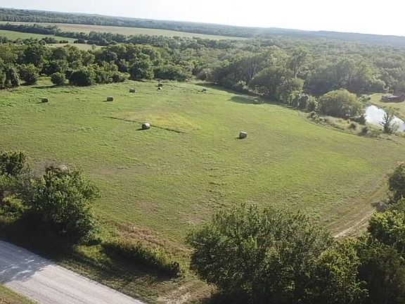 5th image of 5035 County Road 3950