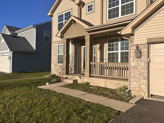 2nd image of 39381 Castleford Ln