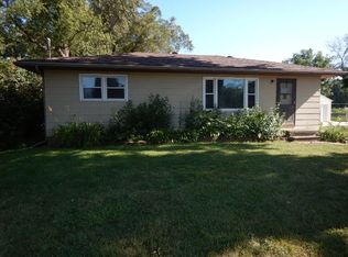 1620 Robin Rd, Waterloo, IA 50701