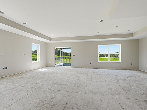 5th image of 1009 Sage Oak Cir