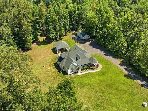 8005 Tiki Pl, Nanjemoy, MD 20662