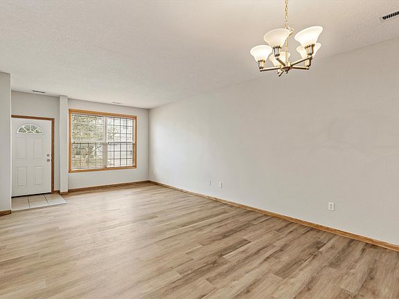 5th image of 3906 NE Rosewood Ln #3906