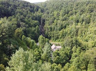 102 Staghorn Rd #5, Purlear, NC 28665