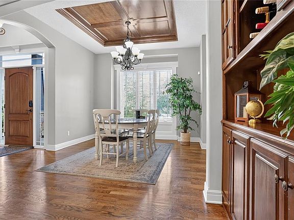 4th image of 16805 Bluejacket St
