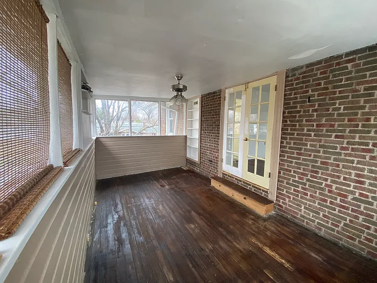 1701 Dial Ct — Photo 2