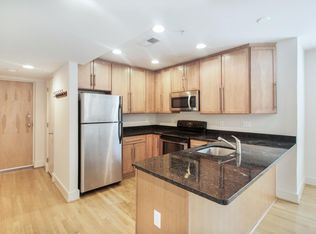 1300 K St SE APT 202, Washington, DC 20003
