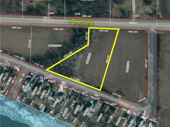 Nickels Dr #3, Oshkosh, WI 54904