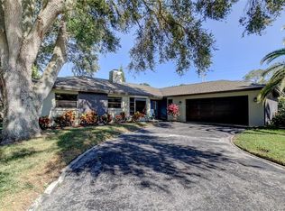 15 Village Way, Palm Harbor, FL 34683