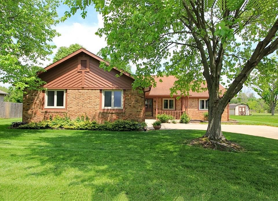 1st image of 1008 Cedar Glen North Dr