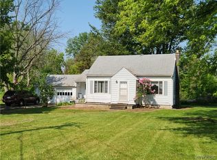 3558 Randall Rd, Ransomville, NY 14131
