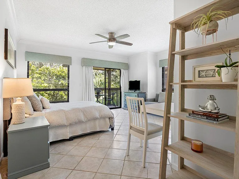 13334 Polo Club Rd #327 — Photo 31