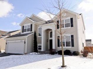 2400 Riva Ridge Rd, Montgomery, IL 60538