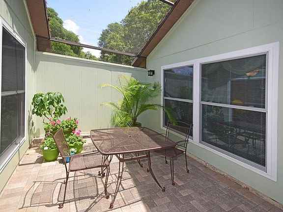 4th image of 2737 Jeffrey Dr