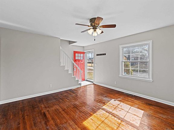 3rd image of 1713 Winding Way