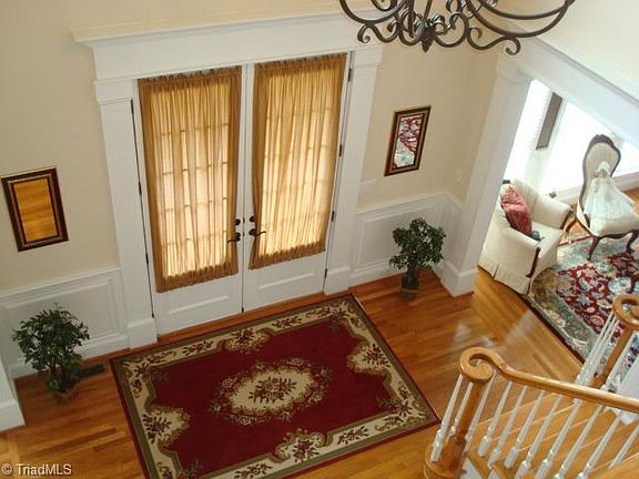 5th image of 293 N Hiddenbrooke Dr