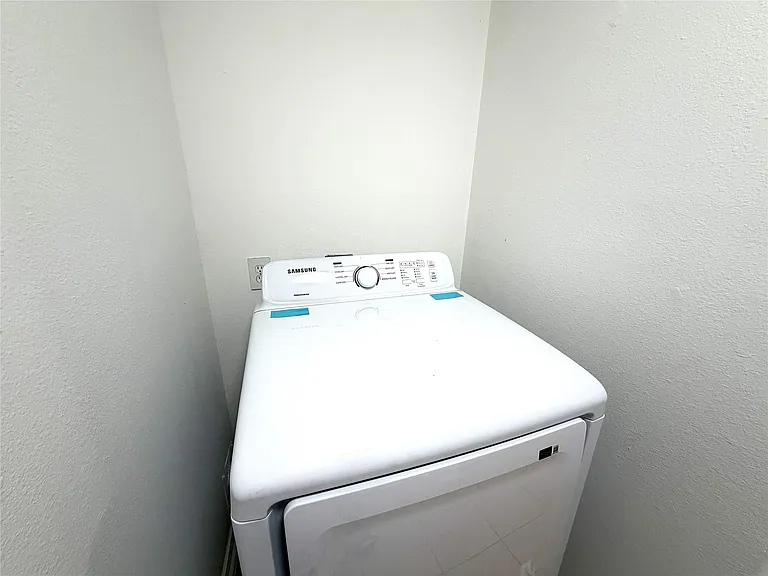 4719 Cypress Dawn Ln — Photo 11