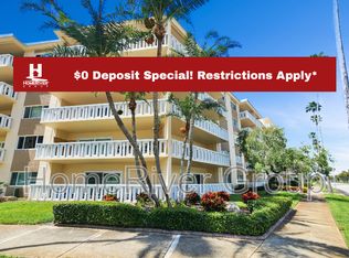 1200 N Shore Dr NE UNIT 216, Saint Petersburg, FL 33701