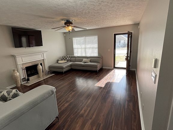 3rd image of 3256 Perlino Dr