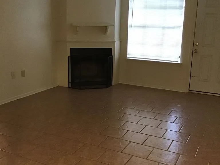 8515 Leake Ave #A-D — Photo 3