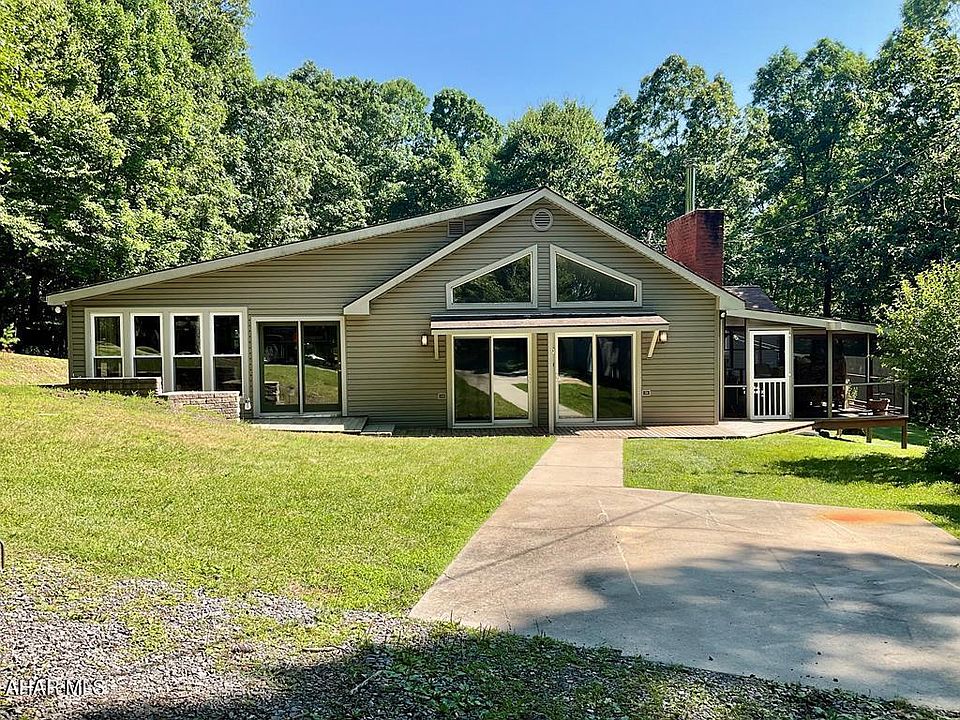 1st image of 10027 Fern Hollow Ln