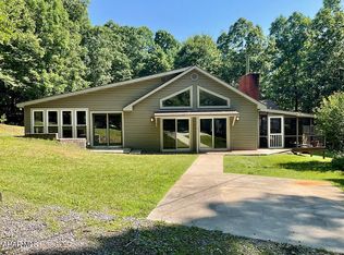 10027 Fern Hollow Ln, Huntingdon, PA 16652