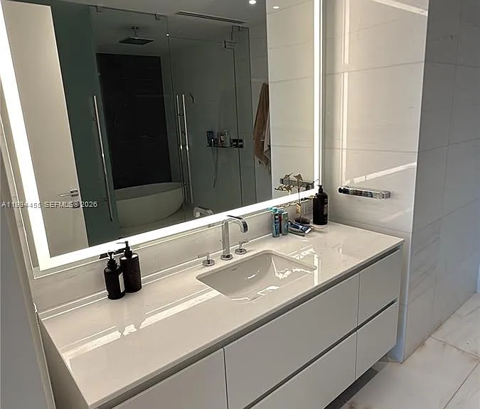 300 Biscayne Boulevard Way #3409W — Photo 8