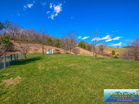 3rd image of 629 Laurel Run