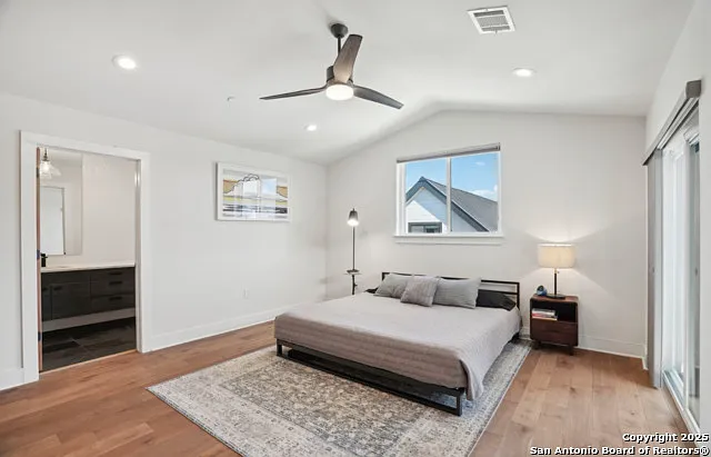 310 Clay St #11 — Photo 16