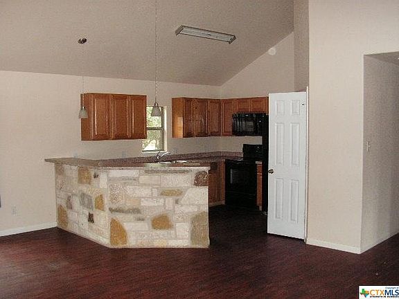 3rd image of 1157 Canyon Trce