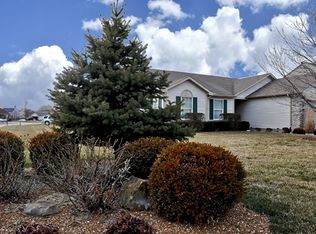 201 Waterview Dr, Mooresville, IN