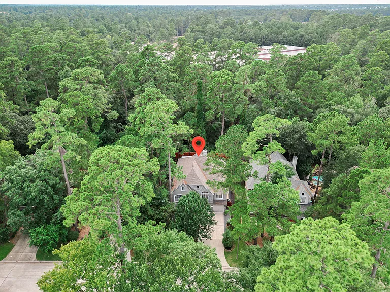 35 Alden Glen Dr — Photo 46