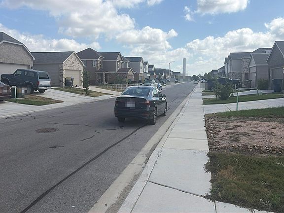4th image of 419 Blacktail Dr