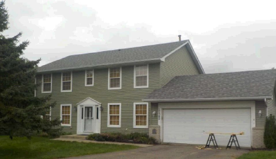 1st image of 17542 Five Oaks Dr