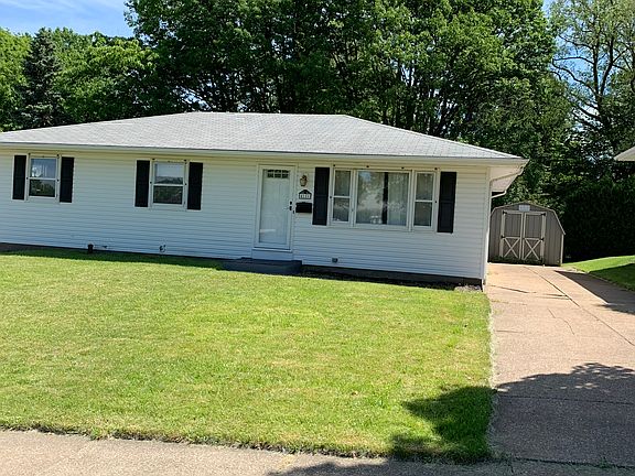 2nd image of 4121 Harvard Rd
