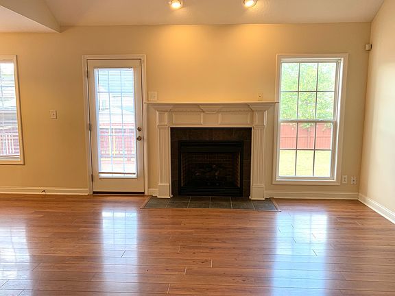 4th image of 1401 Bruceton Dr