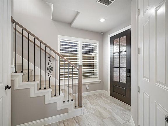 5th image of 1307 Upland Retreat Dr