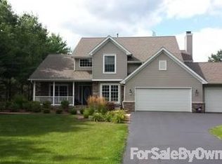 2248 Cairnwell Dr, Belvidere, IL 61008