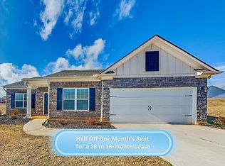 815 Athens Ln, Locust Grove, GA 30248