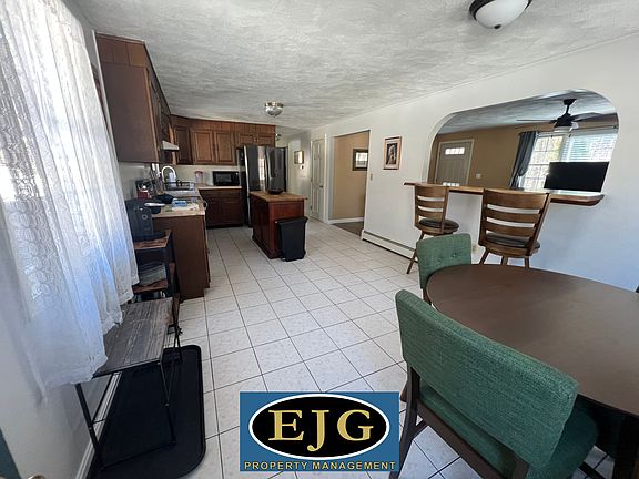 5th image of 1428 Mammoth Rd