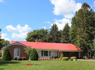 619 6th Ave, Lake Odessa, MI 48849