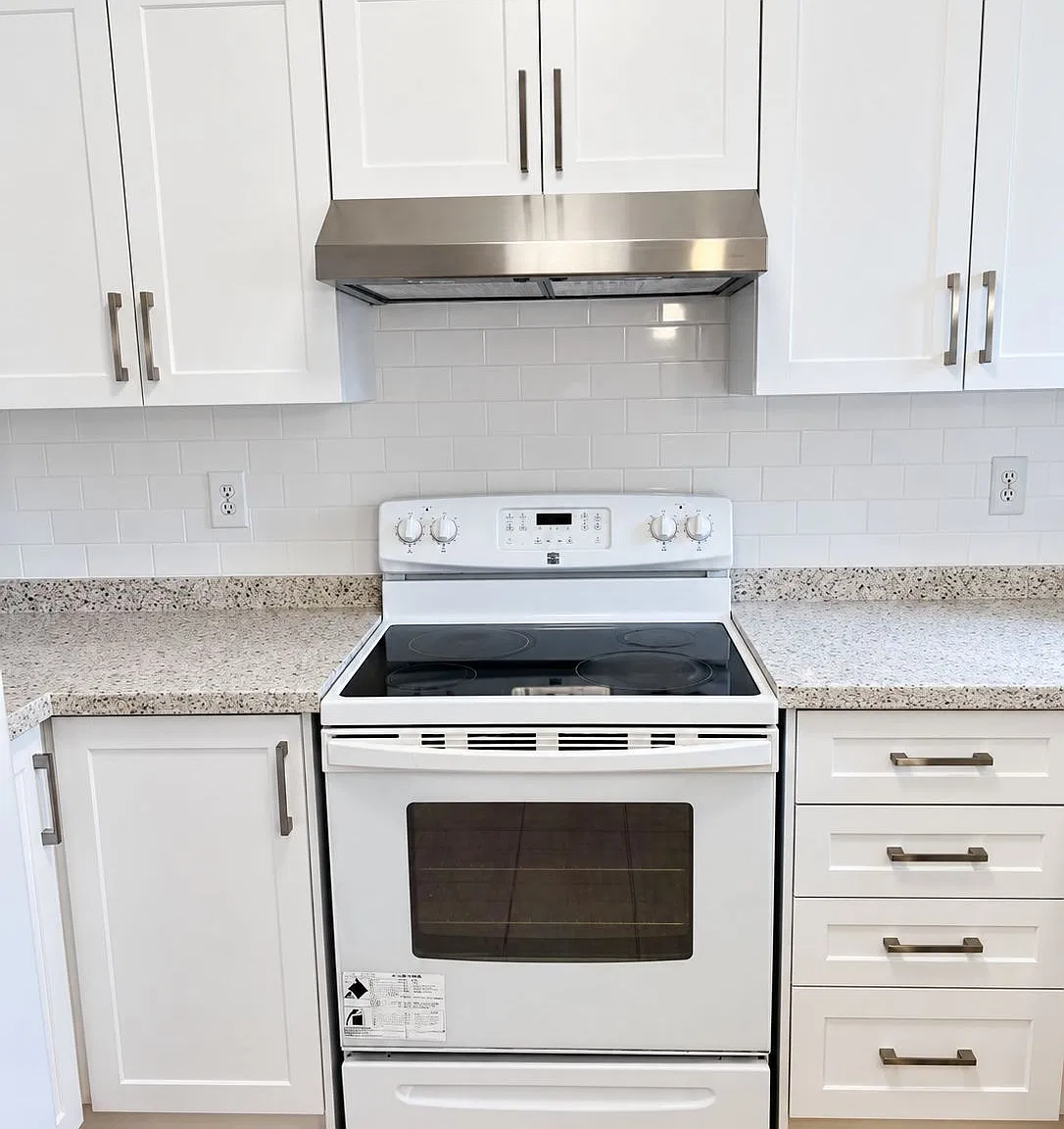 3 bed, $3,400 — Photo 3