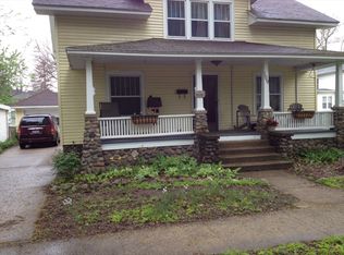 109 N Mulberry St, Marshall, MI 49068