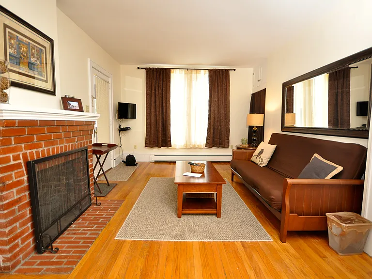 80 Elm St #13 — Photo 7